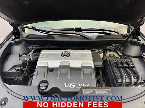 Used 2010 Cadillac SRX Luxury image 10