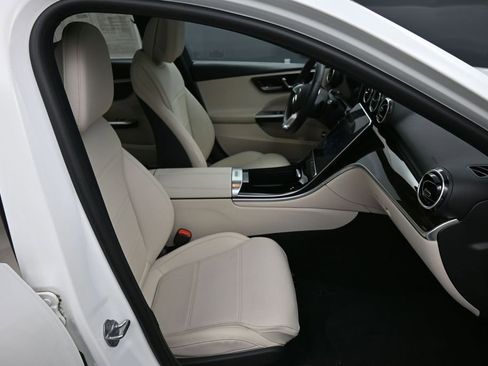 Used 2022 Mercedes-Benz C 300 4MATIC Sedan image 29