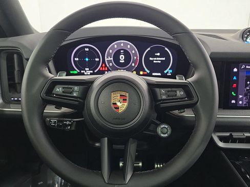 New 2026 Porsche Cayenne S AWD/4WD image 14
