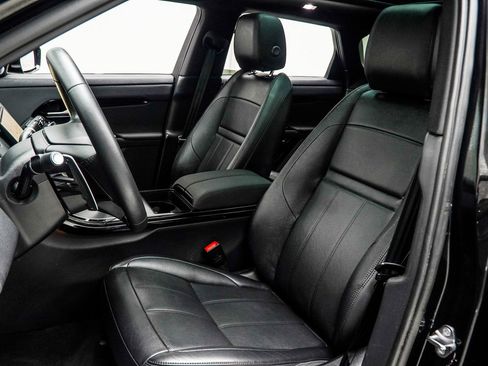 Used 2024 Land Rover Range Rover Evoque Dynamic SE image 36