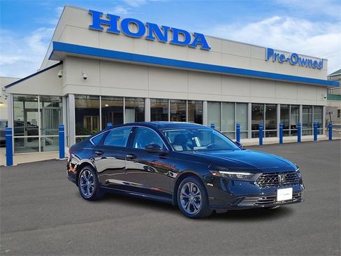 Used 2023 Honda Accord EX-L image 3