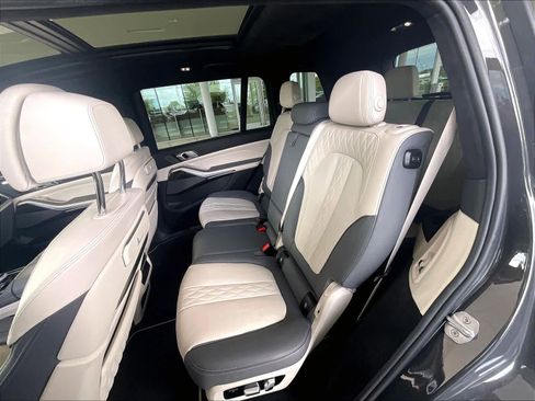 Used 2024 BMW X7 M60i w/ Executive Package image 26