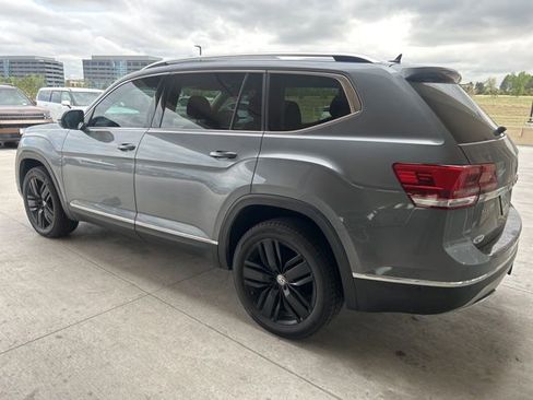 Used 2019 Volkswagen Atlas SEL Premium AWD/4WD image 4