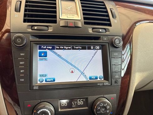 Used 2011 Cadillac DTS Premium w/ Driver Awareness Package FWD image 26