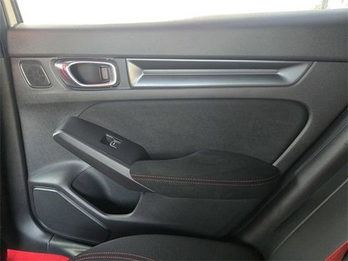 Used 2023 Honda Civic Type R image 14