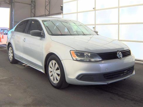 Used 2012 Volkswagen Jetta S image 5