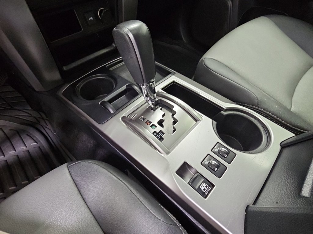 Used 2024 Toyota 4Runner SR5 Premium w/ Moonroof Package RWD image 21