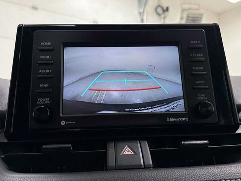 Certified 2022 Toyota RAV4 LE image 19
