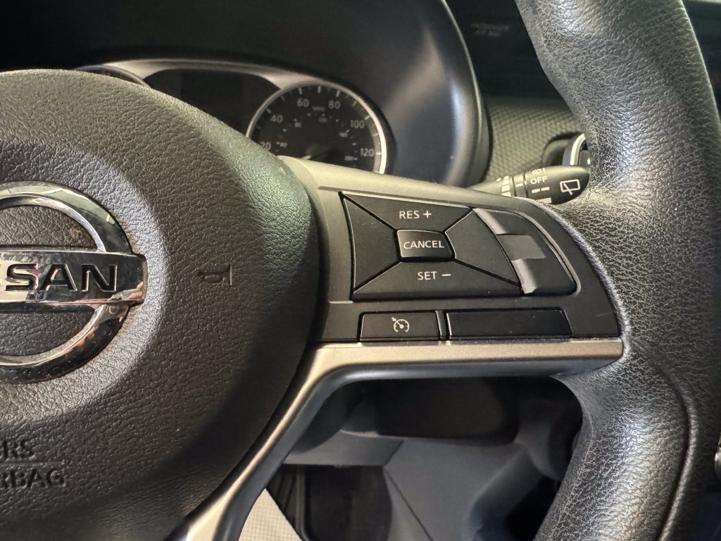 Used 2021 Nissan Kicks S FWD image 12