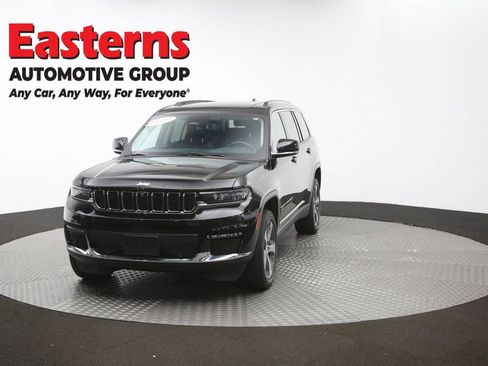 Used 2023 Jeep Grand Cherokee L Limited w/ Luxury Tech Group II AWD/4WD image 58