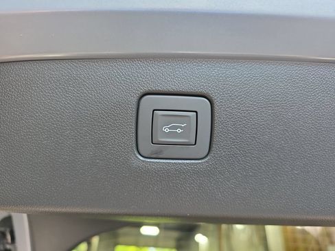 New 2026 Buick Envista Sport Touring w/ Convenience I Package FWD image 13