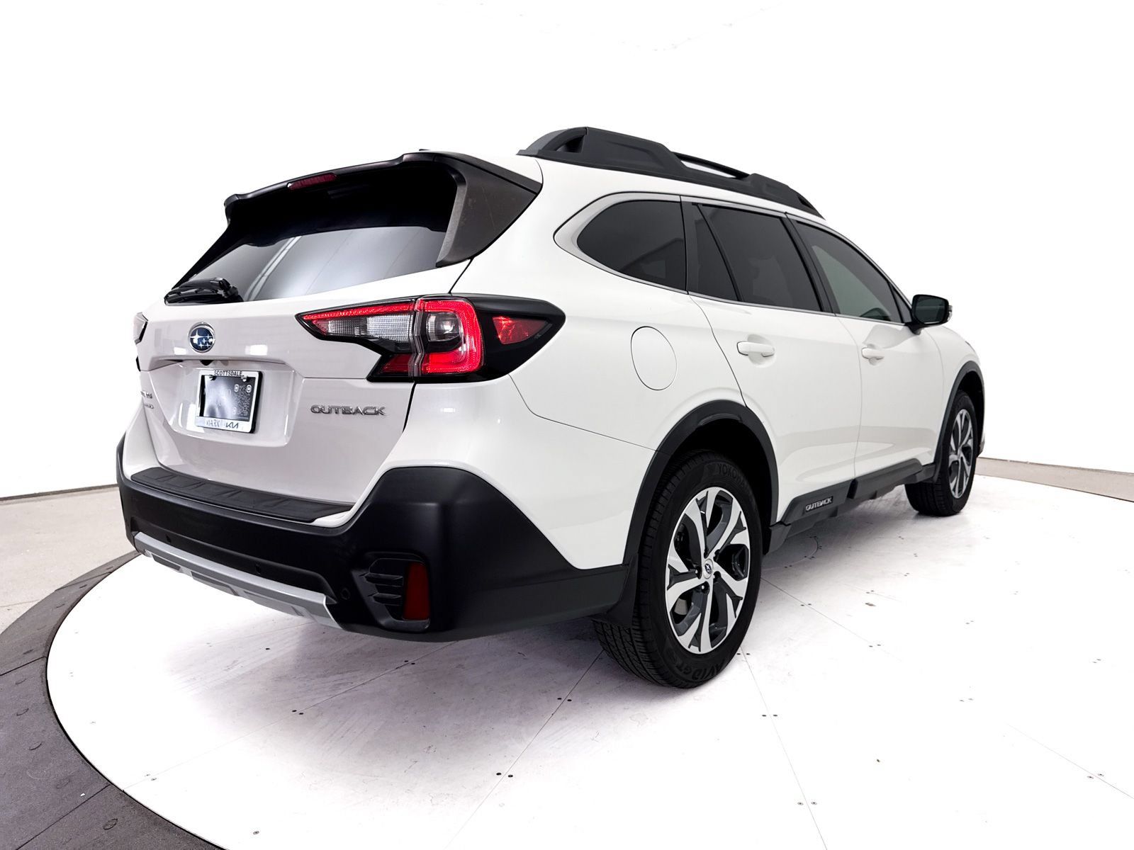 Used 2020 Subaru Outback Limited AWD/4WD image 18