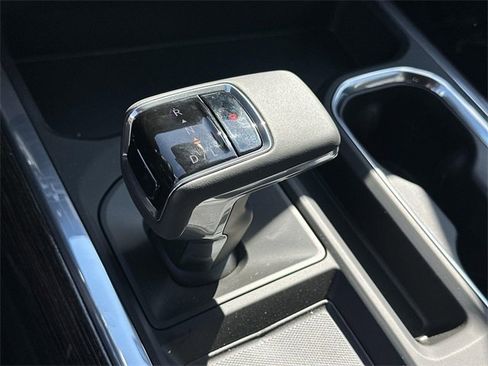 New 2026 GMC Sierra 1500 Elevation w/ LPO, Elevation Black Package image 13