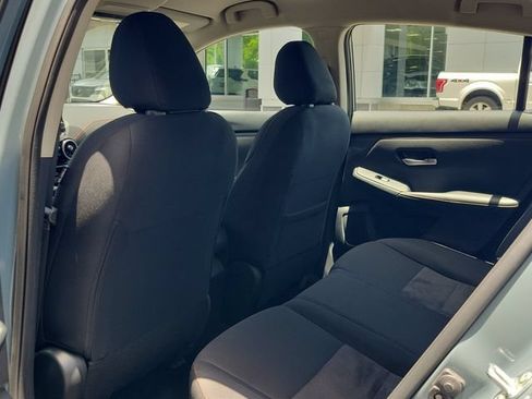 Certified 2025 Nissan Sentra SR FWD image 12