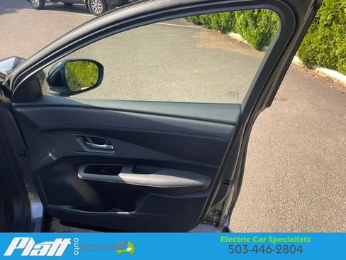 Used 2023 Nissan Ariya FWD image 53