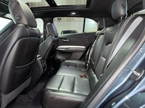 Used 2019 Cadillac XT4 Premium Luxury image 7