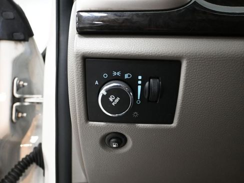 Used 2012 Jeep Grand Cherokee Laredo image 33