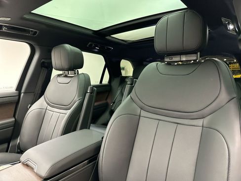 Certified 2024 Land Rover Range Rover Sport SE image 7