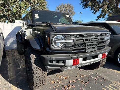 Used 2026 Ford Bronco Raptor AWD/4WD image 3