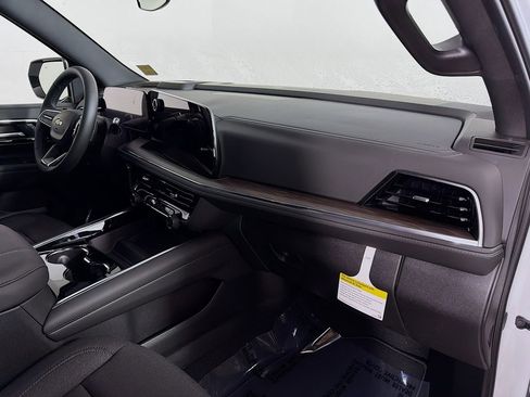 New 2026 Chevrolet Suburban LS w/ Max Trailering Package image 25