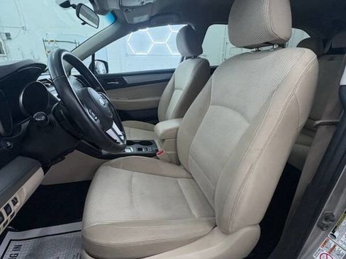 Used 2016 Subaru Outback 2.5i Premium image 15
