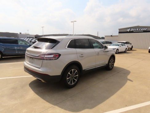 Certified 2023 Lincoln Nautilus FWD w/ Premium Package image 9