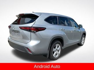 Used 2025 Toyota Highlander LE AWD/4WD video 3