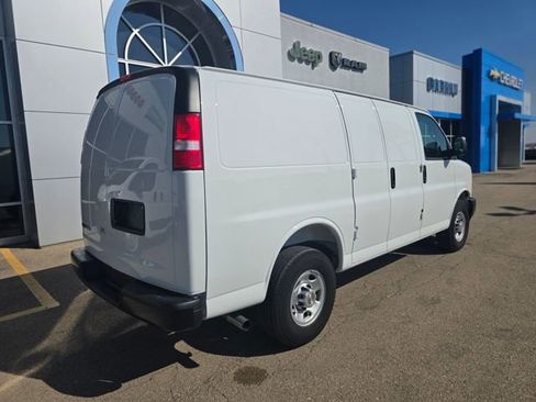 New 2025 Chevrolet Express 2500 w/ Driver Convenience Package image 4