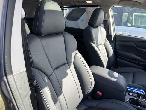Used 2025 Subaru Ascent Bronze Edition image 38
