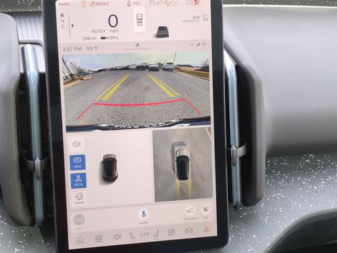 New 2025 Volvo EX30 Ultra w/ Climate Package image 12