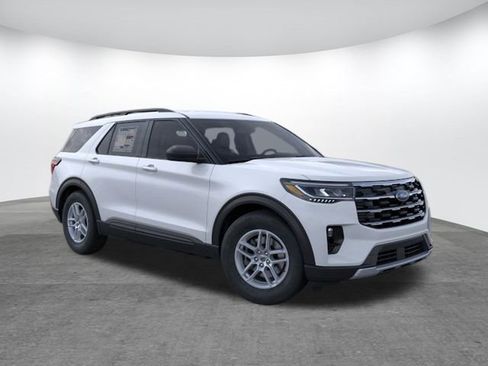 New 2026 Ford Explorer Active w/ Active Comfort Package image 7