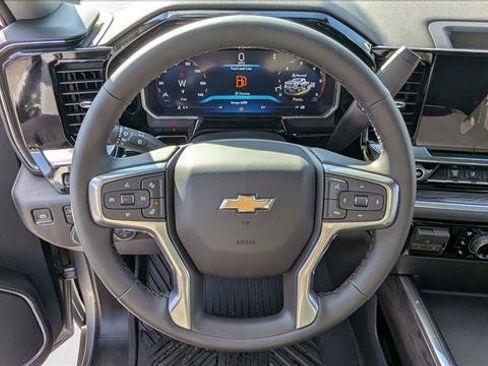 New 2026 Chevrolet Silverado 3500 LTZ w/ LTZ Premium Package AWD/4WD image 13
