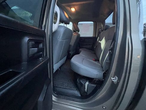 Used 2015 RAM 1500 Tradesman AWD/4WD image 12