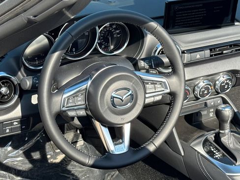 New 2026 MAZDA MX-5 Miata Grand Touring w/ Appearance Package RWD image 9