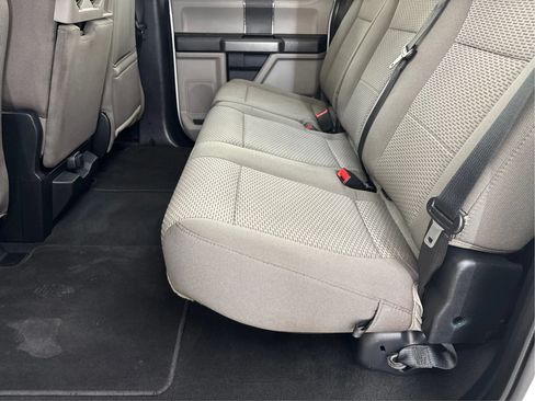 Used 2021 Ford F250 XLT w/ Snow Plow Prep Package AWD/4WD image 14