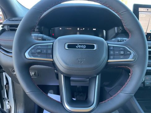 New 2026 Jeep Compass Trailhawk w/ Sun, Sound & Navigation Group image 19