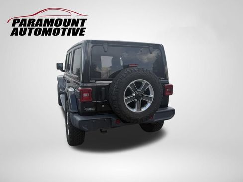 Used 2019 Jeep Wrangler Unlimited Sahara AWD/4WD image 5