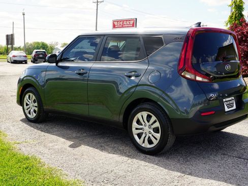 Used 2020 Kia Soul LX FWD image 17
