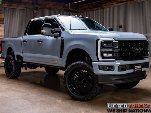 Used 2026 Ford F250 Platinum AWD/4WD image 1