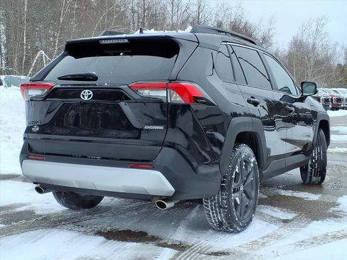 Used 2024 Toyota RAV4 Adventure image 3