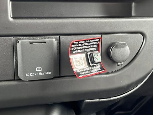 New 2025 GMC Savana 3500 Work Van w/ Driver Convenience Package image 27