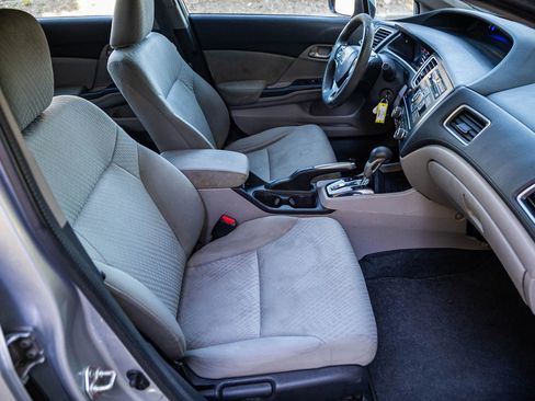 Used 2014 Honda Civic LX image 25