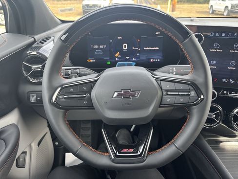 New 2026 Chevrolet Blazer EV SS AWD/4WD image 17