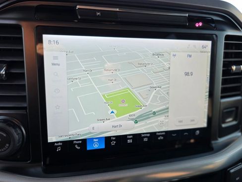 Used 2025 Ford F150 Lariat w/ Equipment Group 501A Mid image 26