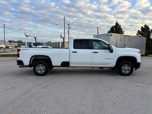 Used 2021 Chevrolet Silverado 2500 W/T w/ WT Convenience Package image 8