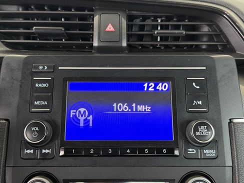 Used 2019 Honda Civic LX image 25