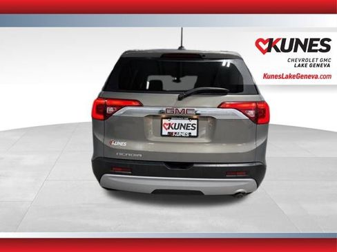 Used 2019 GMC Acadia SLE w/ LPO, Floor Liner Package image 5
