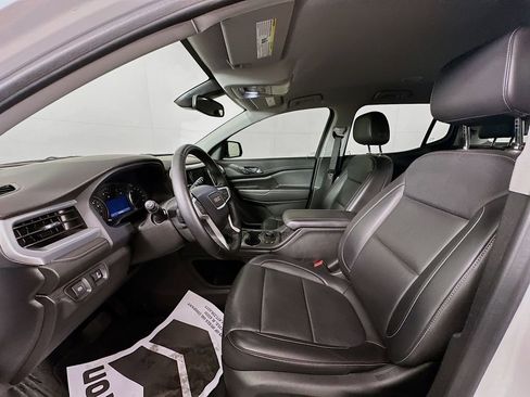 Used 2023 GMC Acadia SLT w/ Elevation Edition image 20