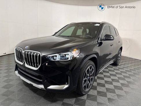 New 2026 BMW X1 xDrive28i w/ Technology Package AWD/4WD image 1