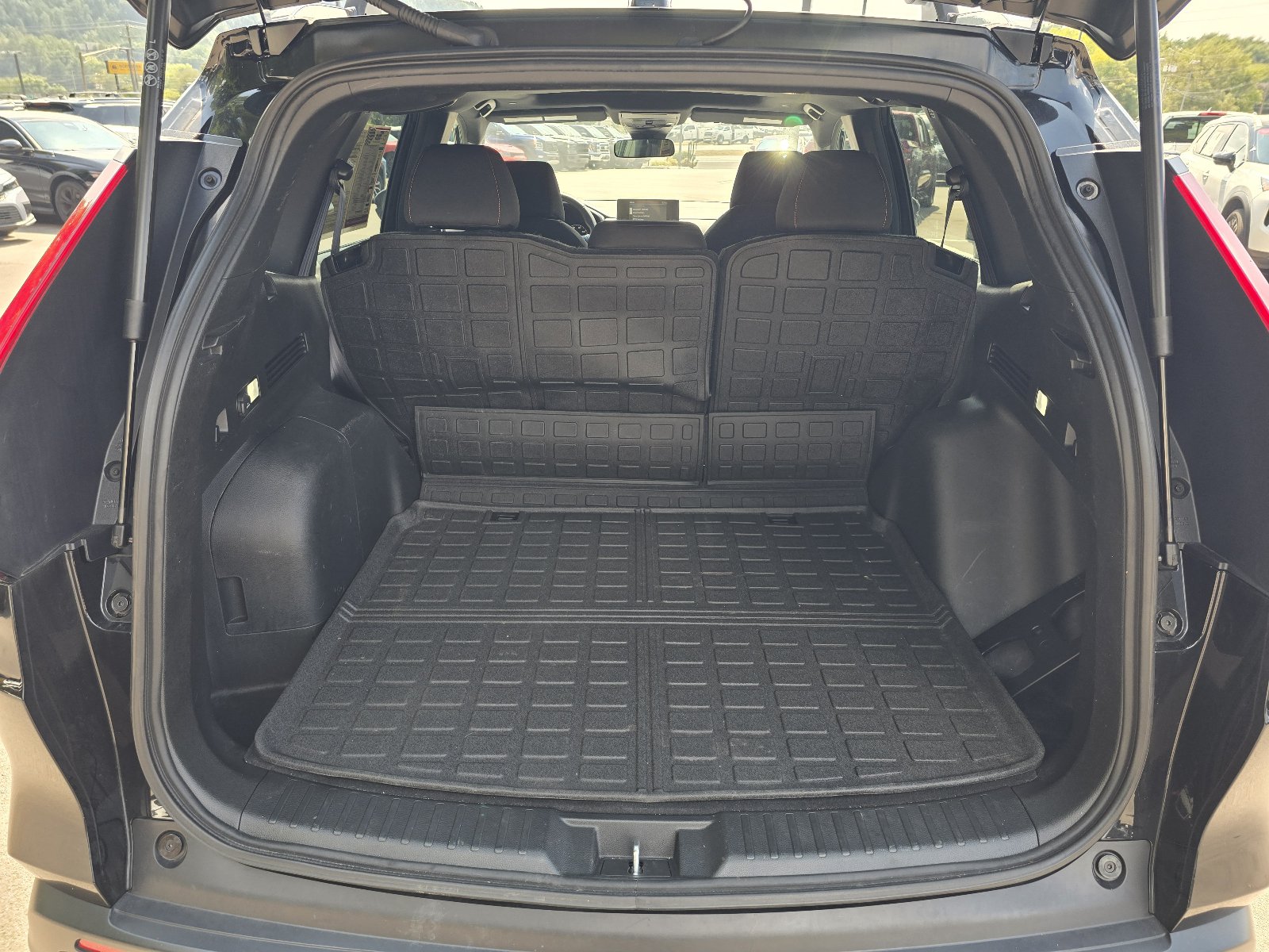 Used 2025 Honda CR-V Sport image 26